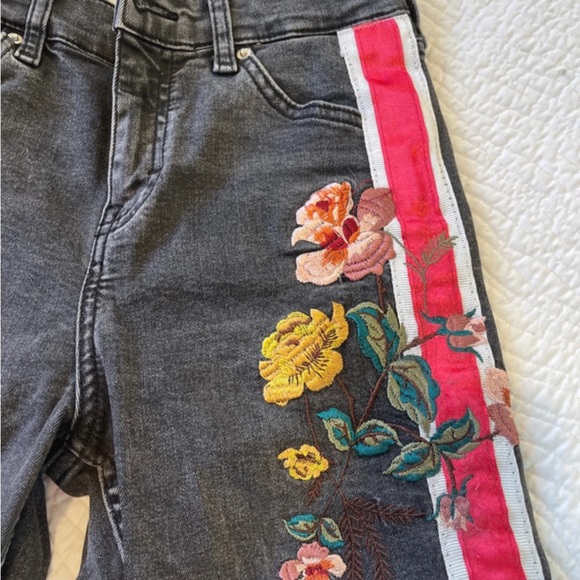 Topshop Jamie Dark Wash Jeans - Picture 3 of 5